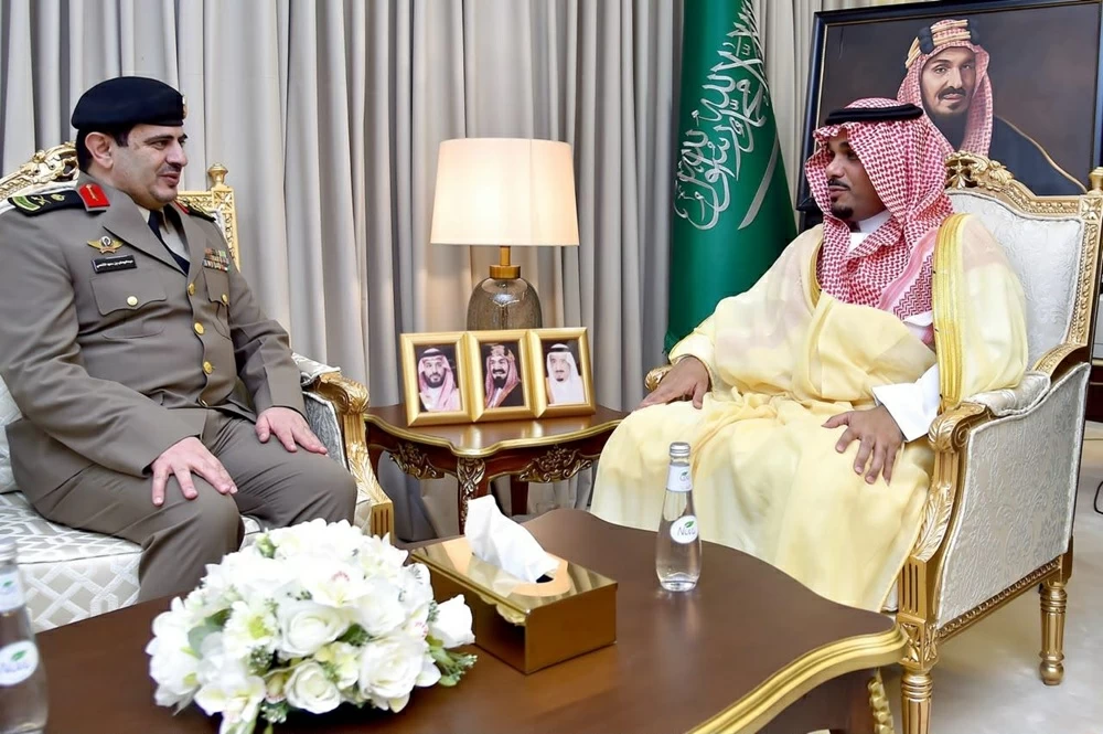نائب أمير نجران يطلع على مستجدات العمل الأمني ويثني على جهود رجال الأمن